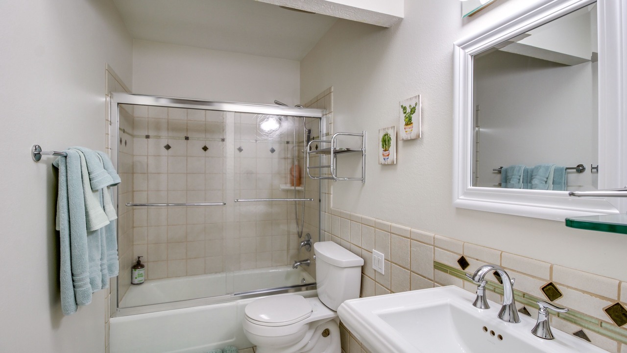 Photo of Bathroom in Northridge Estates