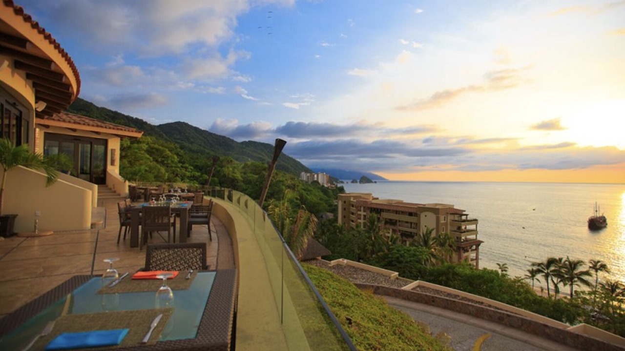 Photo of Outdoor in South Shore Hotel Area