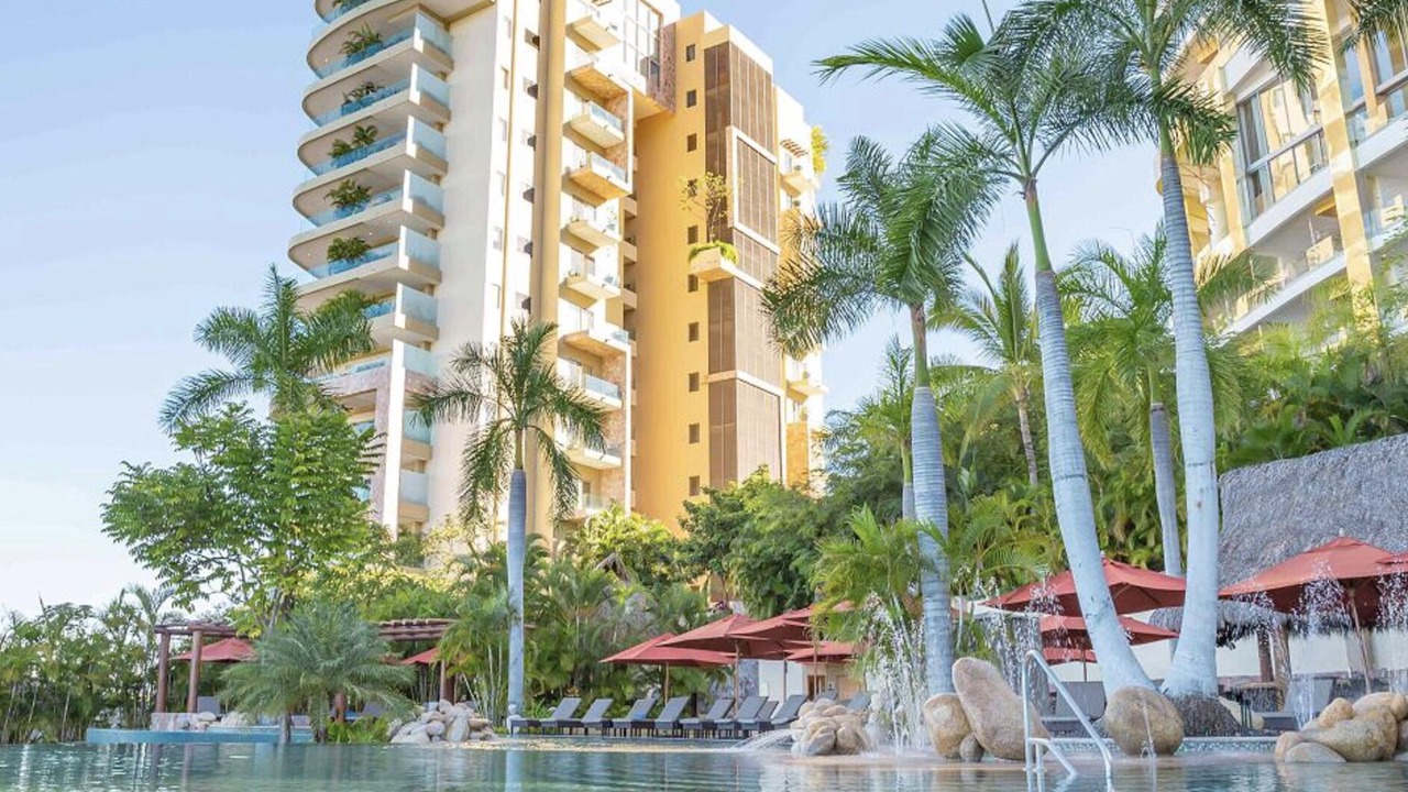 Photo of Outdoor in South Shore Hotel Area