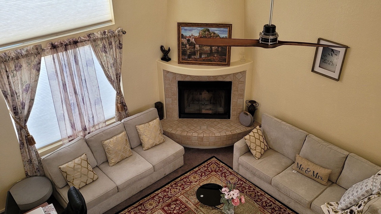 Photo of Livingroom in Tortolita