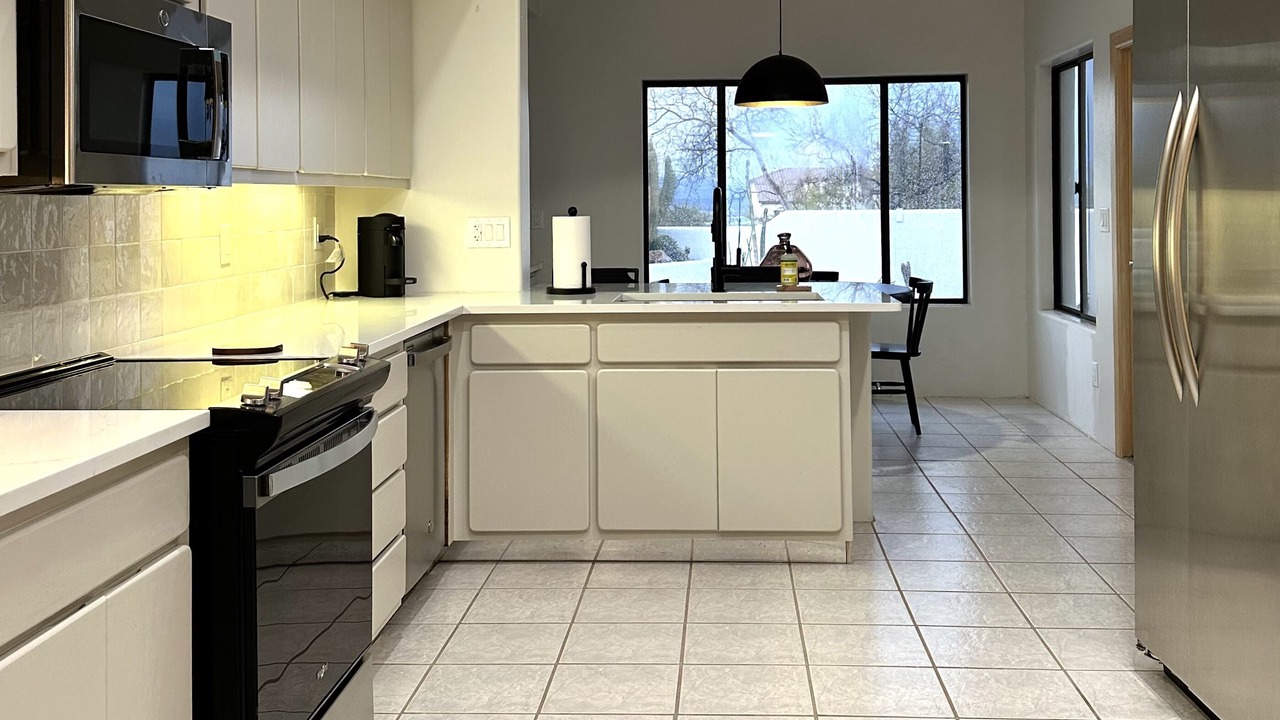 Photo of Kitchen in Vista De La Sierra De Dios