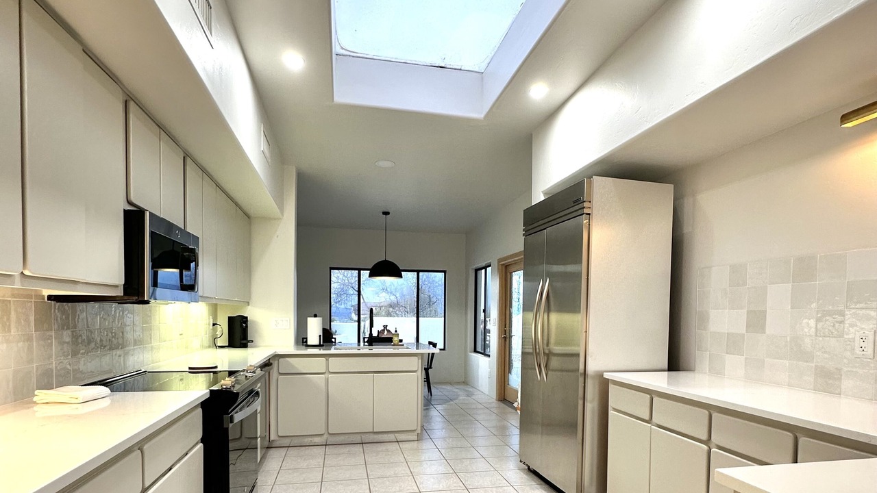 Photo of Kitchen in Vista De La Sierra De Dios
