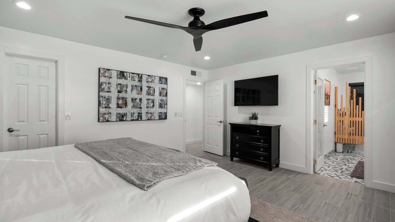Photo of Bedroom in Central Scottsdale