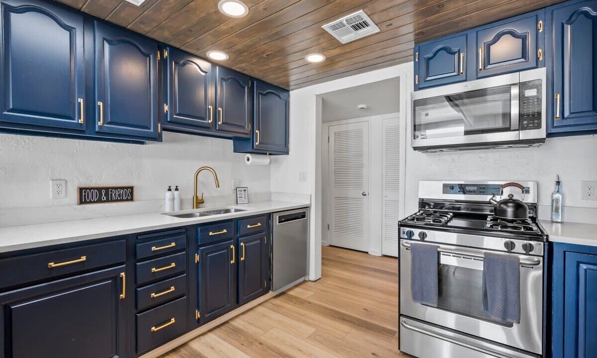 Photo of Kitchen in Moon Mountain Vistas