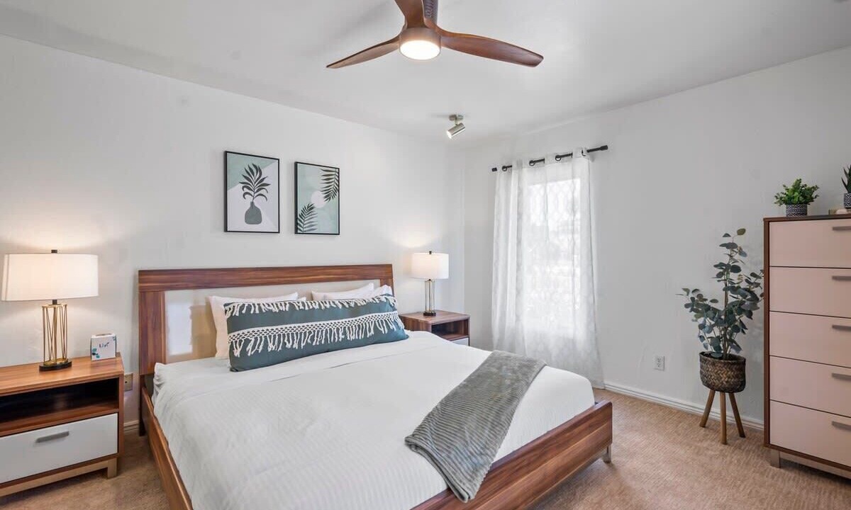 Photo of Bedroom in Moon Mountain Vistas