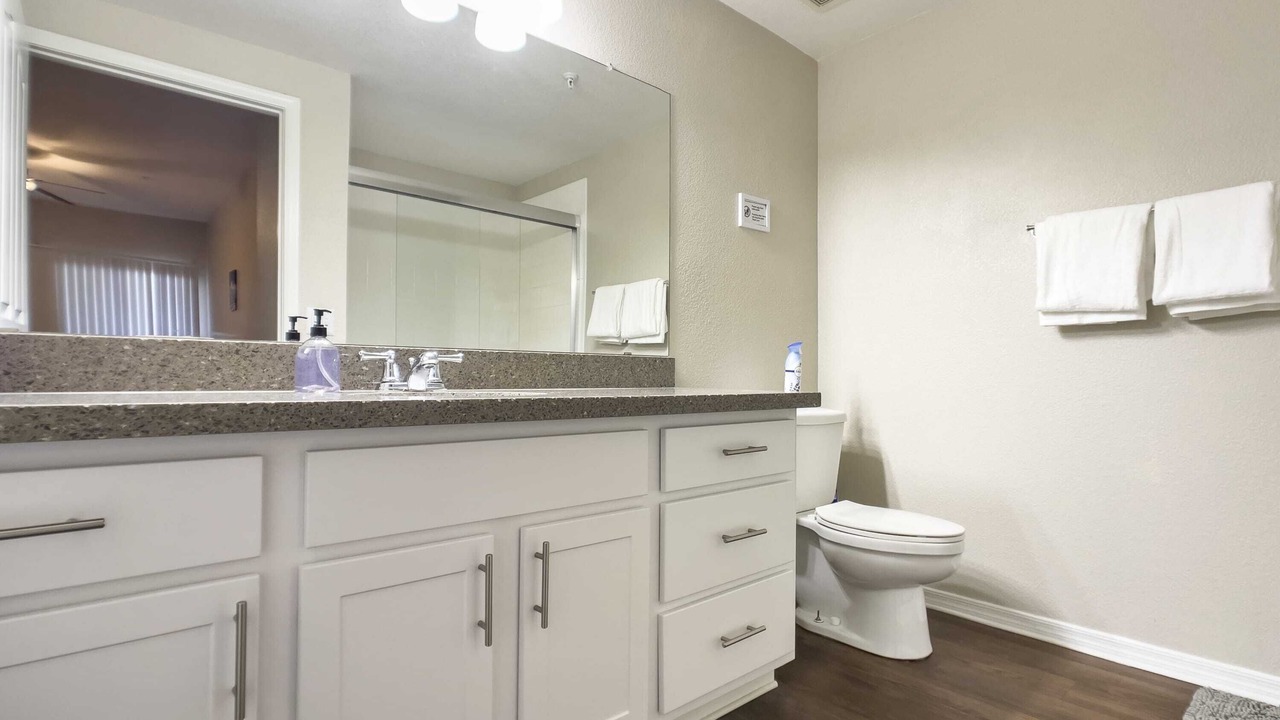 Photo of Bathroom in Desert Paradise Estates