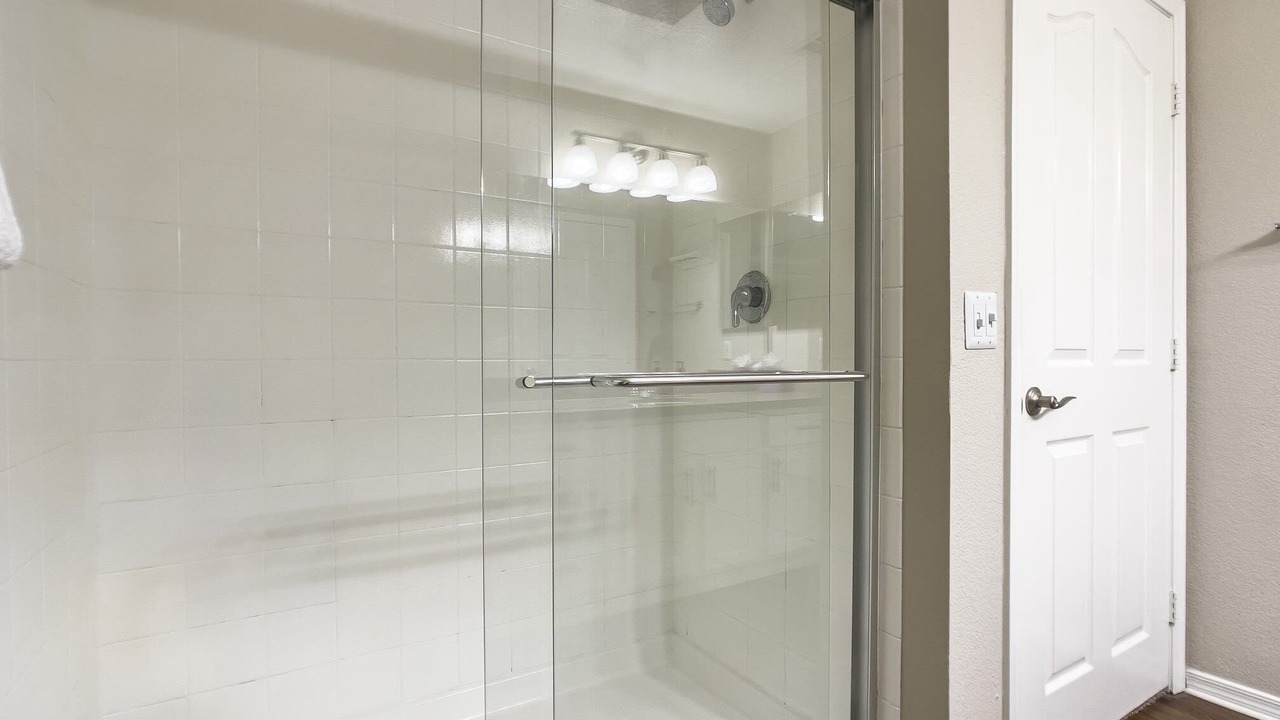 Photo of Bathroom in Desert Paradise Estates