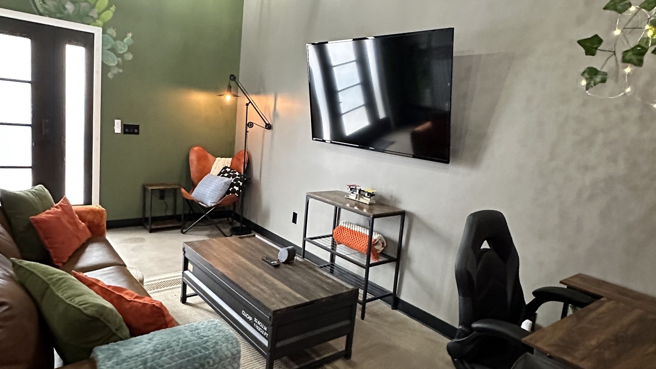 Photo of Livingroom in Encanto