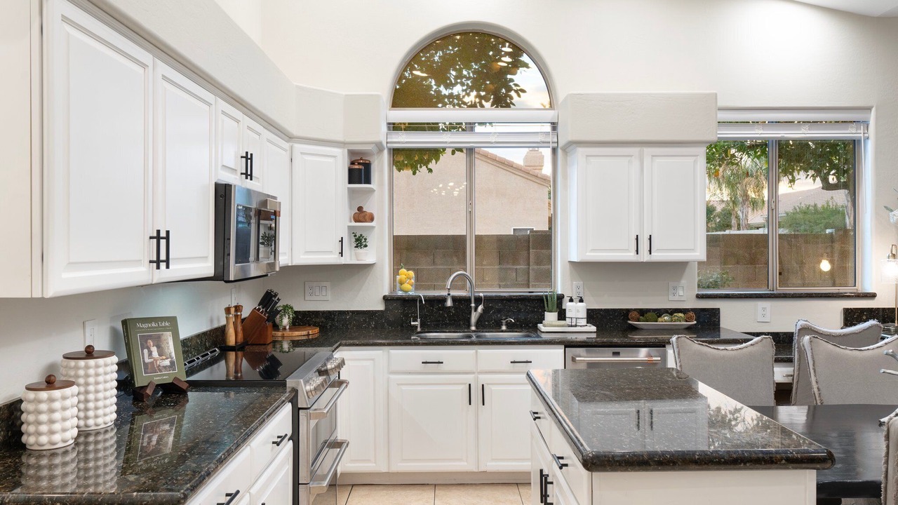 Photo of Kitchen in Dave Brown Arabian Estates