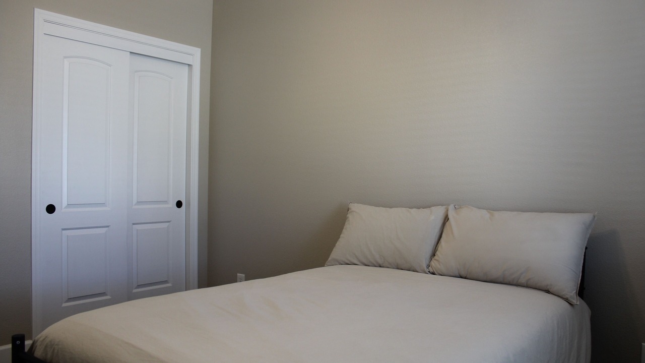 Photo of Bedroom in Fort Mohave