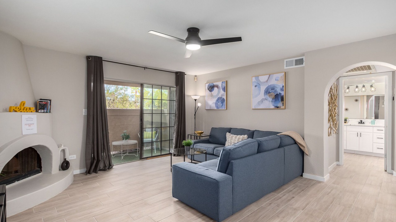 Photo of Livingroom in North Mountain