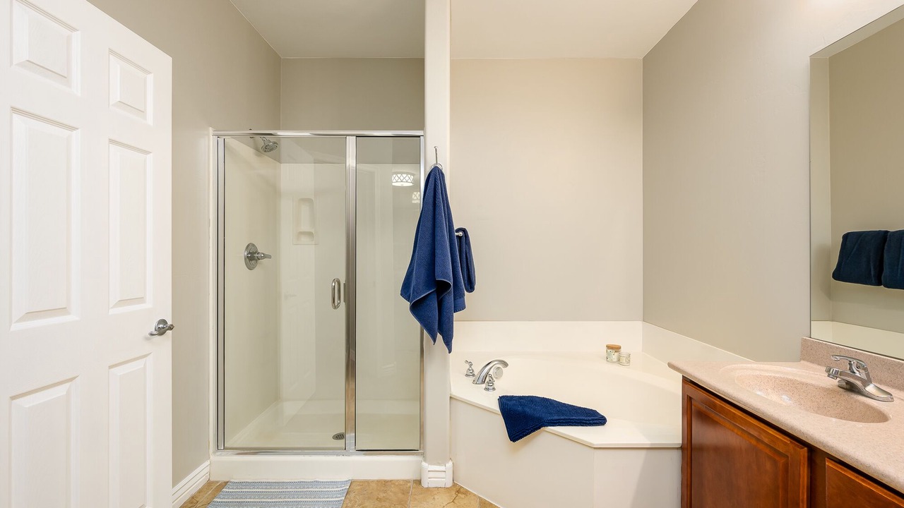 Photo of Bathroom in Desert Ridge