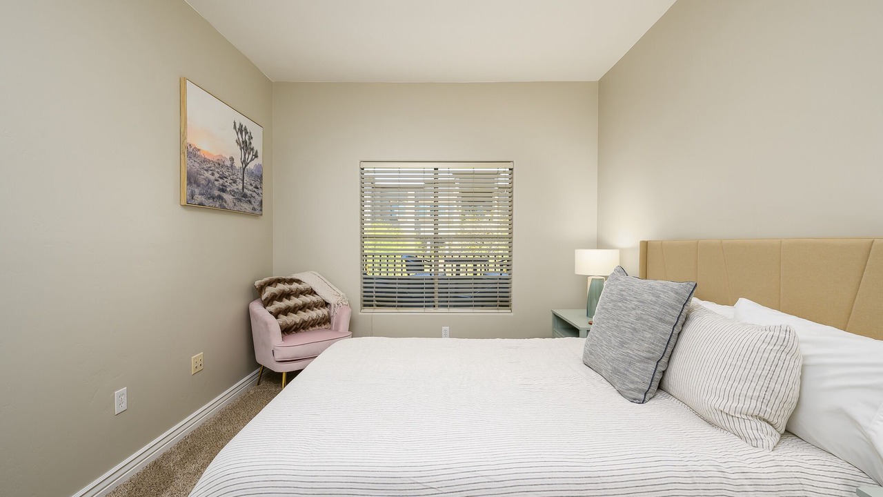 Photo of Bedroom in Desert Ridge
