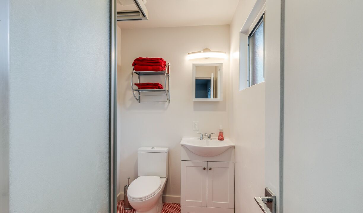 Photo of Bathroom in Encanto