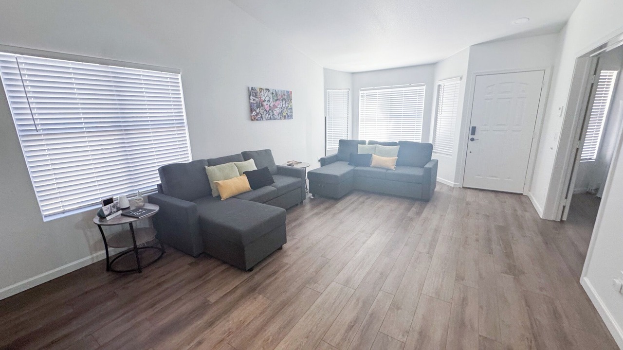 Photo of Livingroom in Arrowhead Ranch