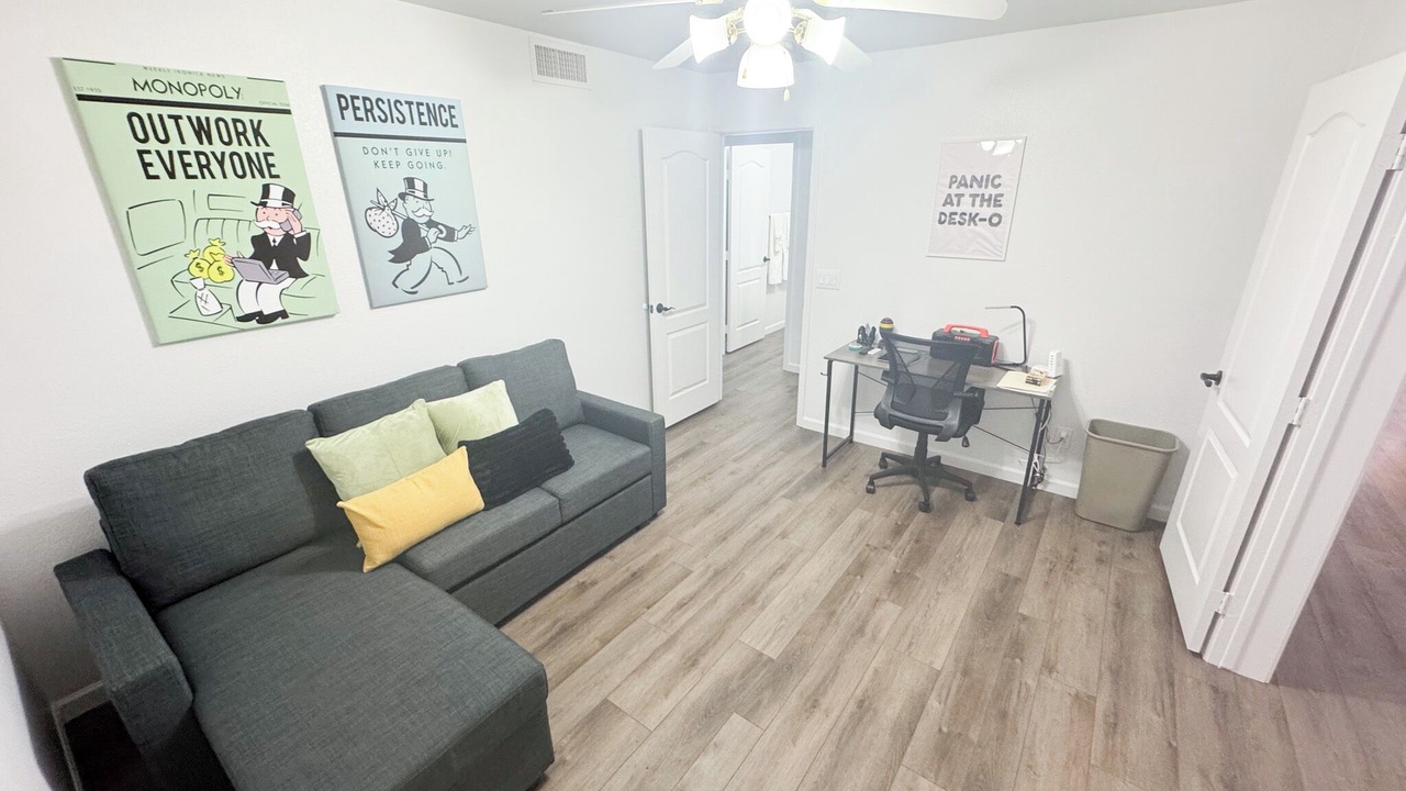 Photo of Livingroom in Arrowhead Ranch
