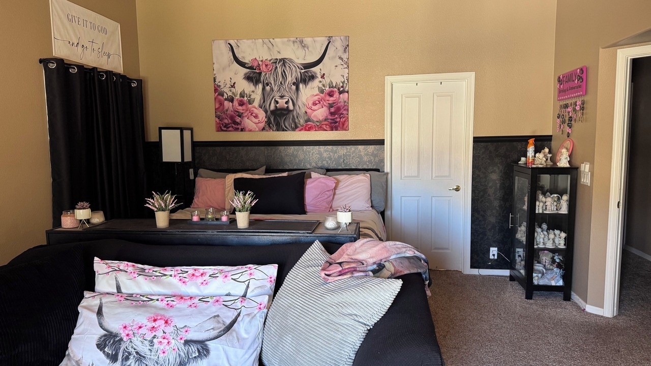 Photo of Bedroom in Arrowhead Lakes