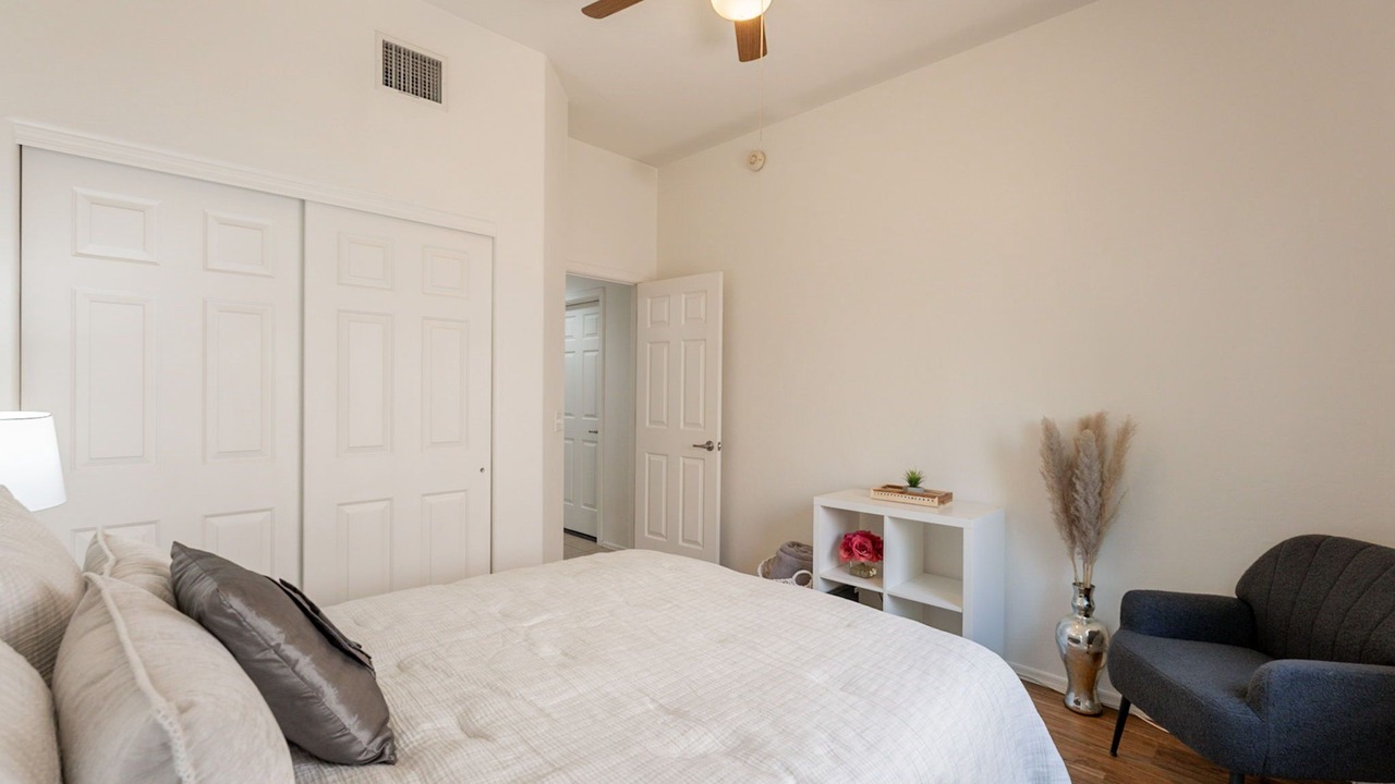 Photo of Bedroom in Houghton