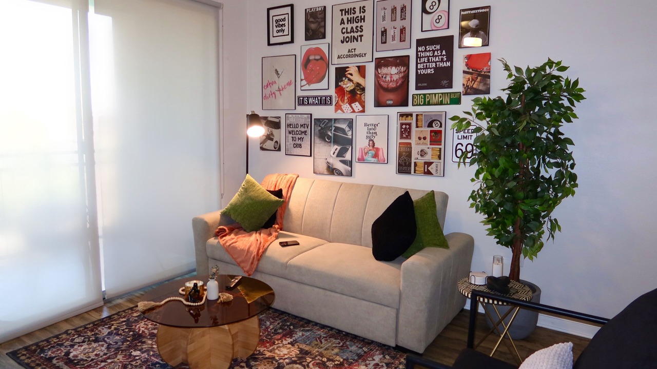 Photo of Livingroom in Pointe Scottsdale