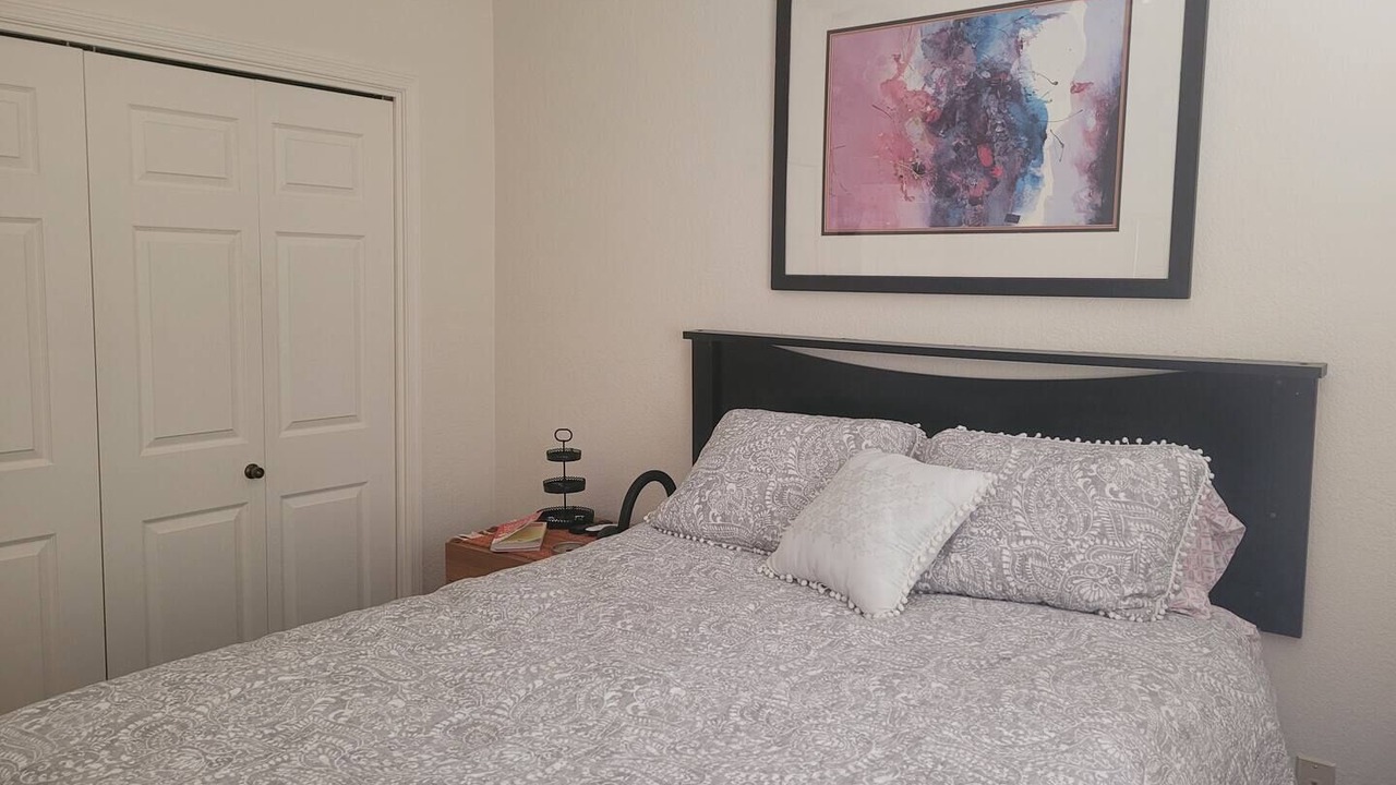 Photo of Bedroom in Canoa Estates