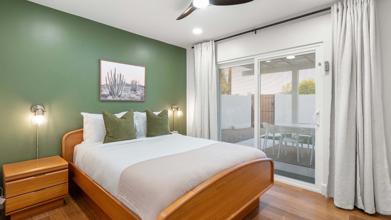 Photo of Bedroom in Cox Heights