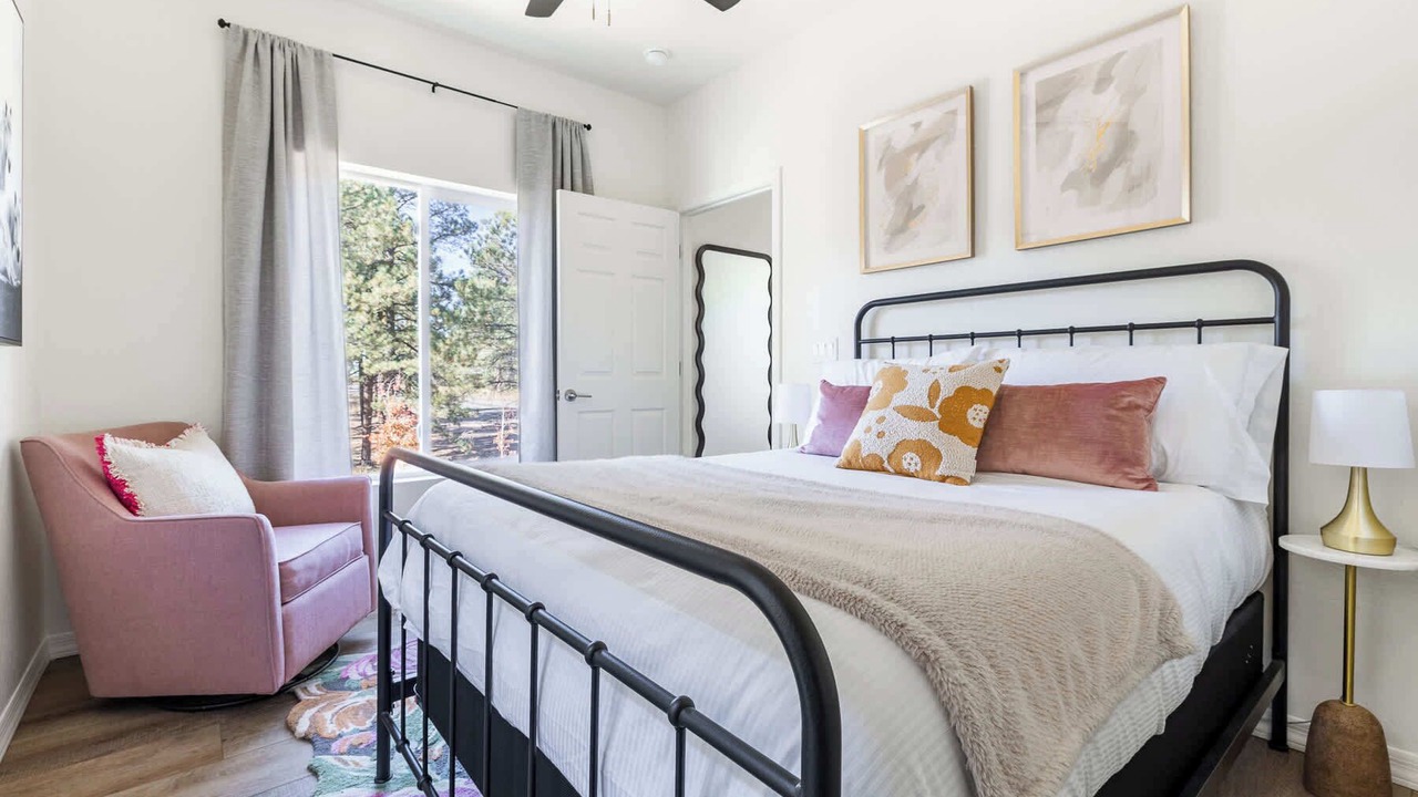 Photo of Bedroom in Flagstaff