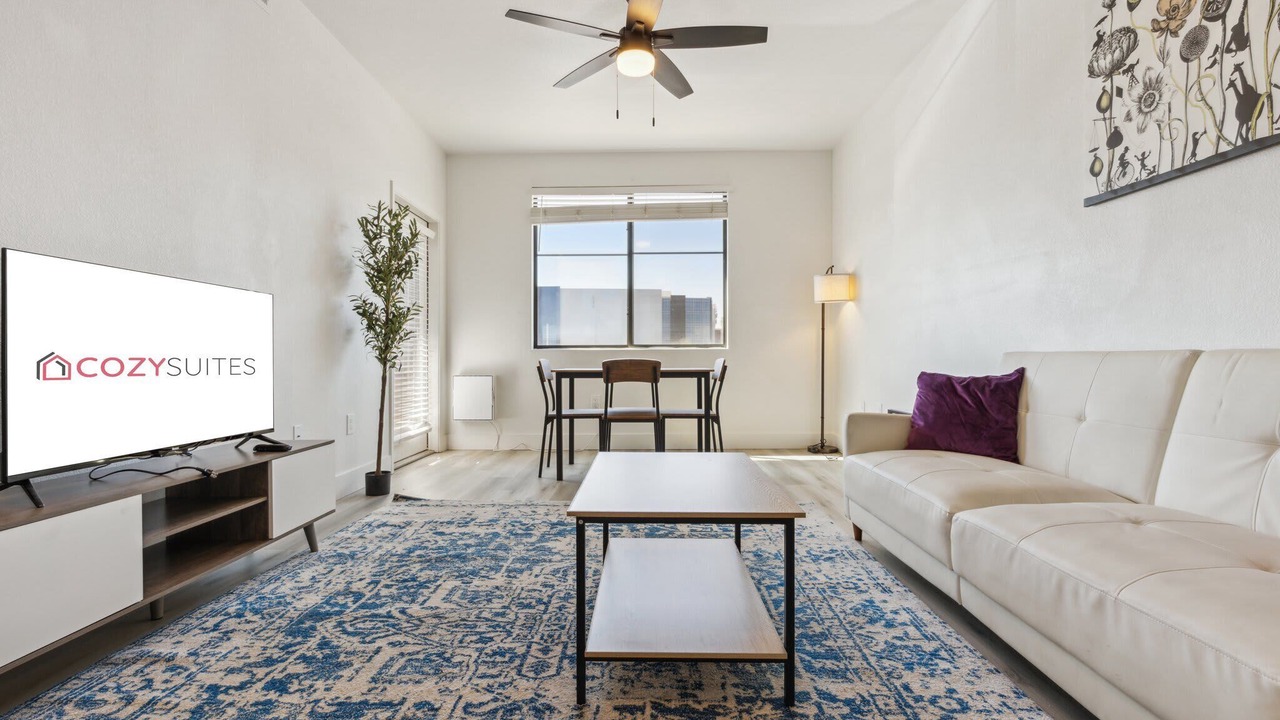 Photo of Livingroom in Glendale Sports and Entertainment District