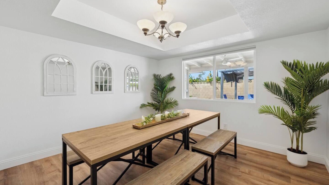 Photo of Livingroom in Raskin Estates