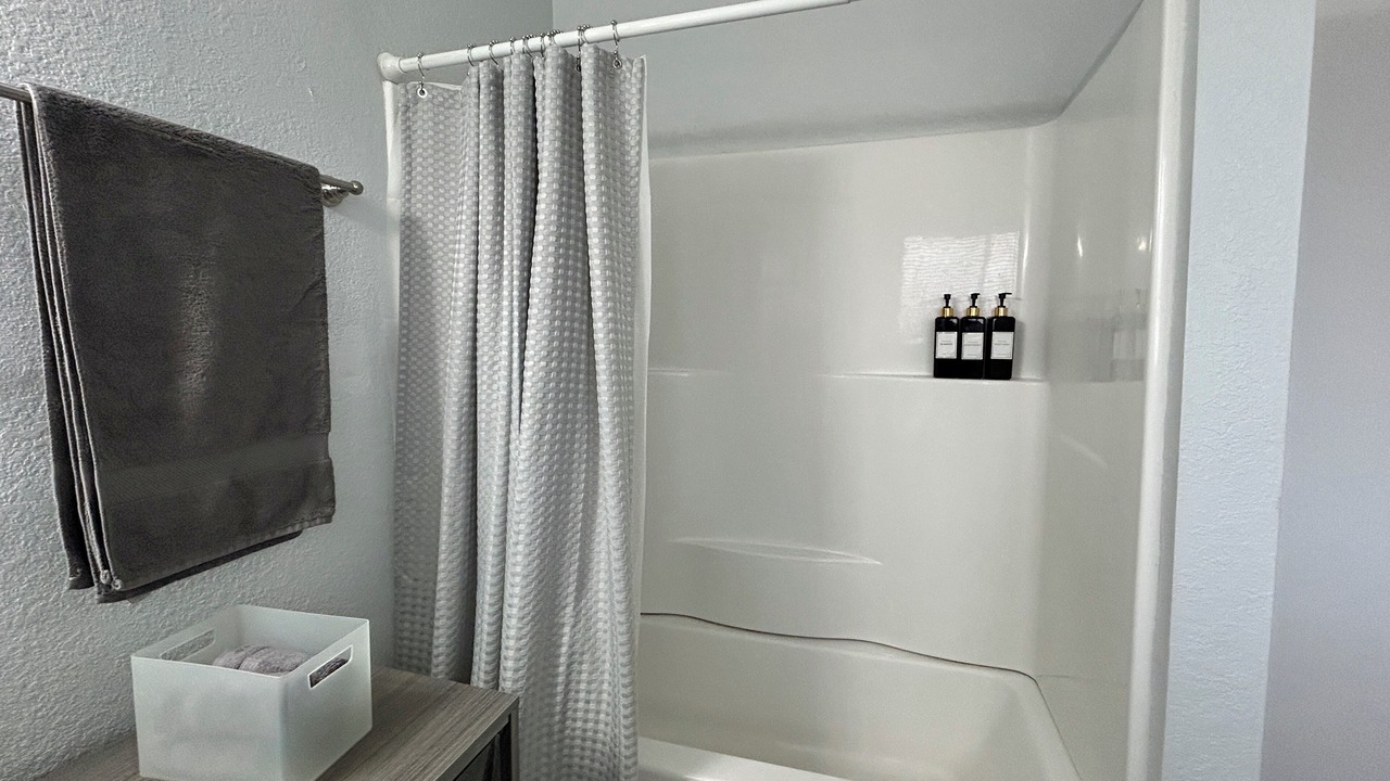Photo of Bathroom in Cottonwood-Verde Village