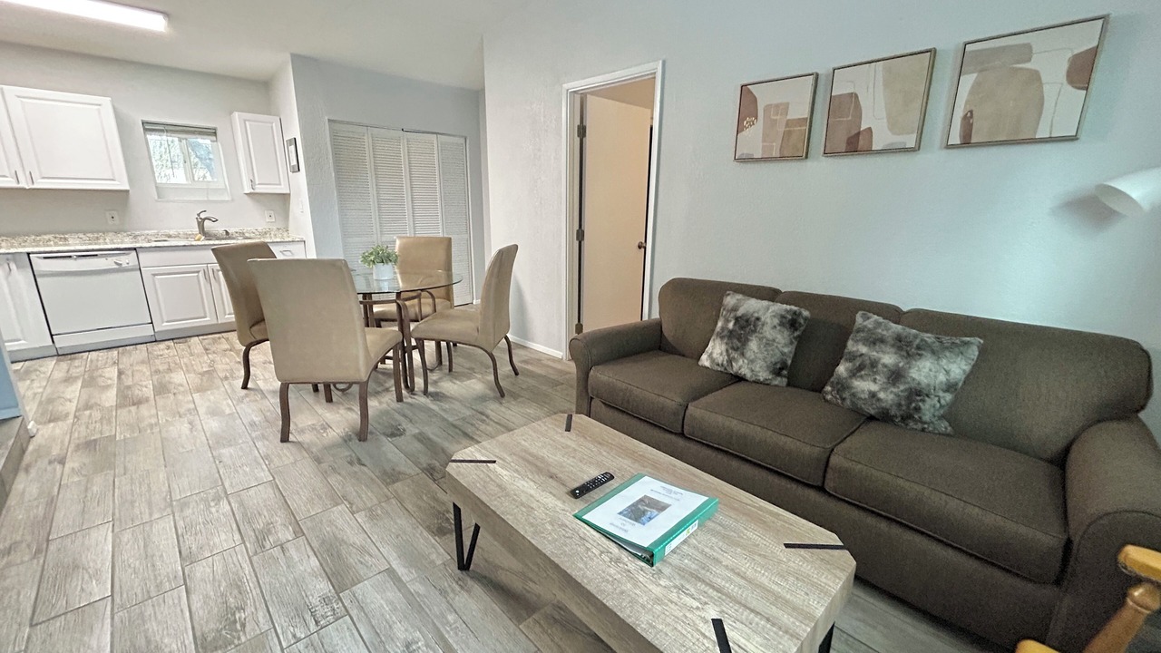 Photo of Livingroom in Cottonwood-Verde Village