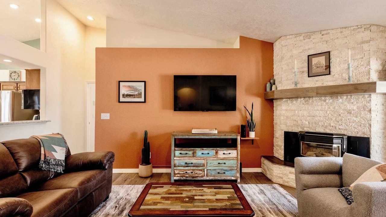 Photo of Livingroom in Cottonwood-Verde Village
