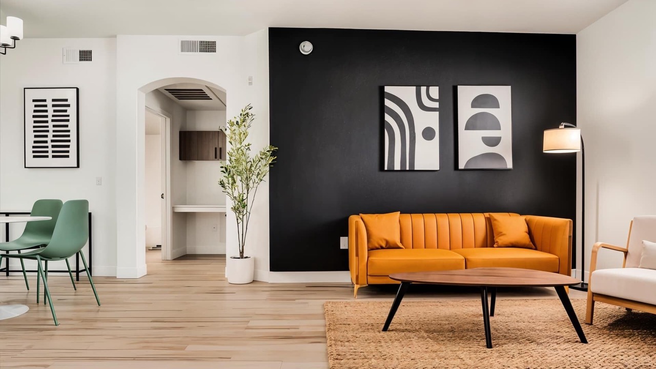 Photo of Livingroom in Glendale Sports and Entertainment District