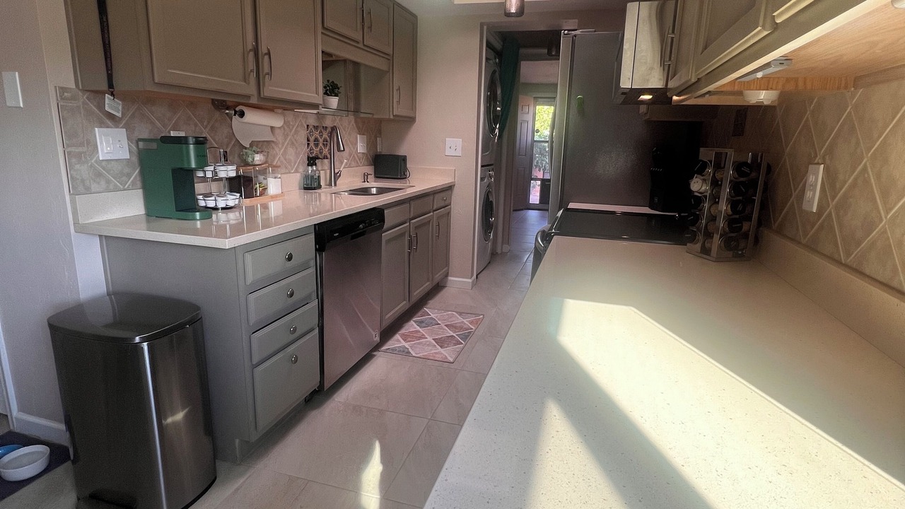 Photo of Kitchen in Green Valley