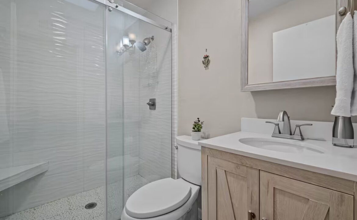 Photo of Bathroom in Green Valley