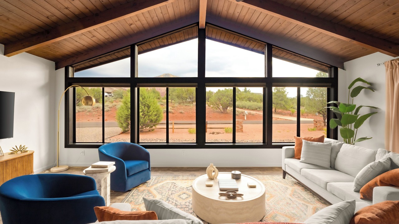 Photo of Livingroom in West Sedona