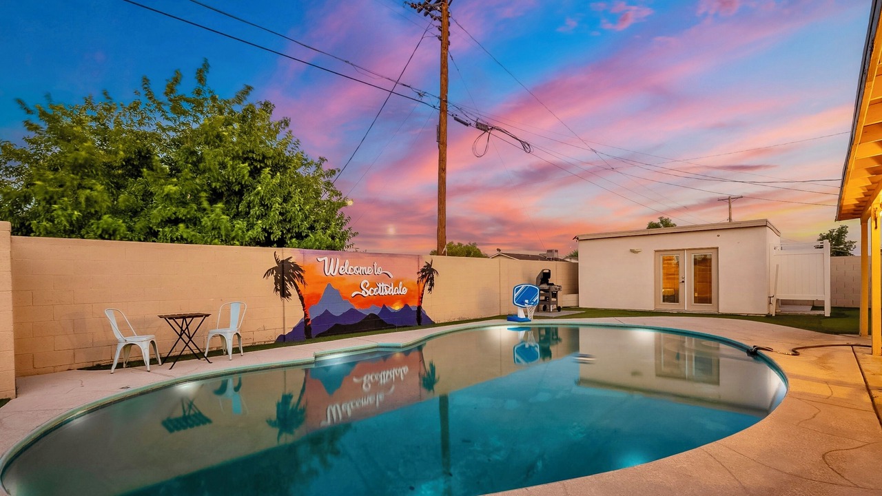 Photo of Outdoor in Scottsdale Estates Six