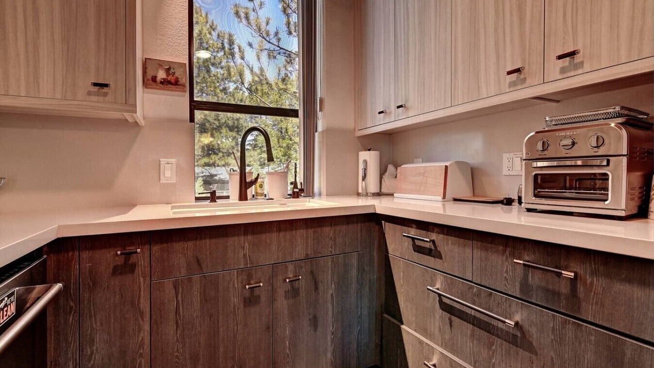 Photo of Kitchen in Munds Park