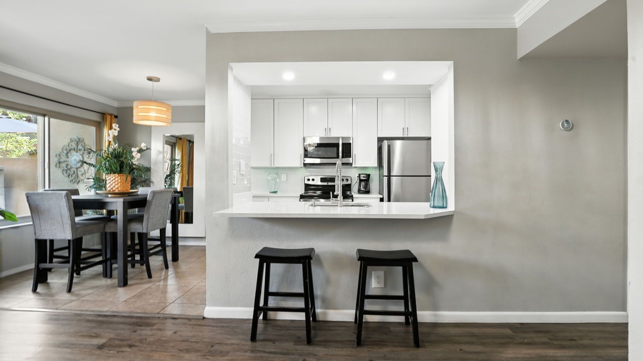 Photo of Kitchen in Scottsdale Estates Six