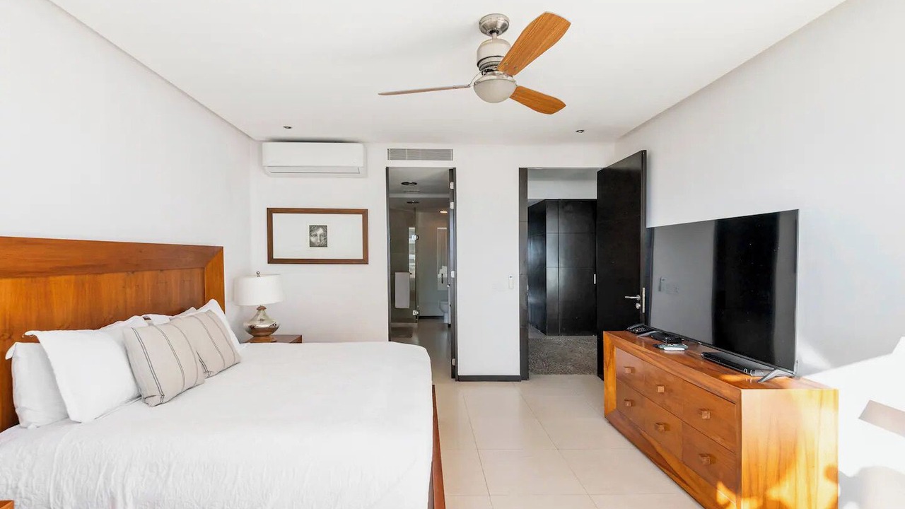 Photo of Bedroom in South Hotel Zone