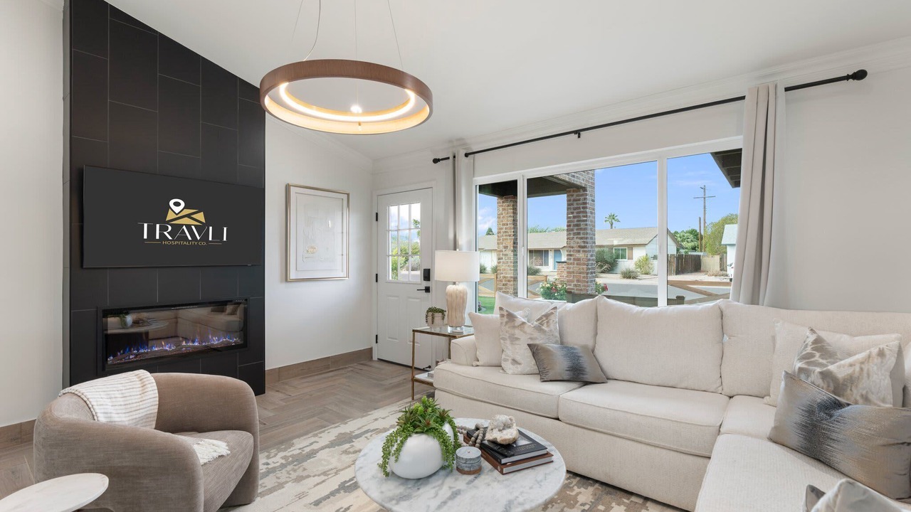 Photo of Livingroom in Cox Heights
