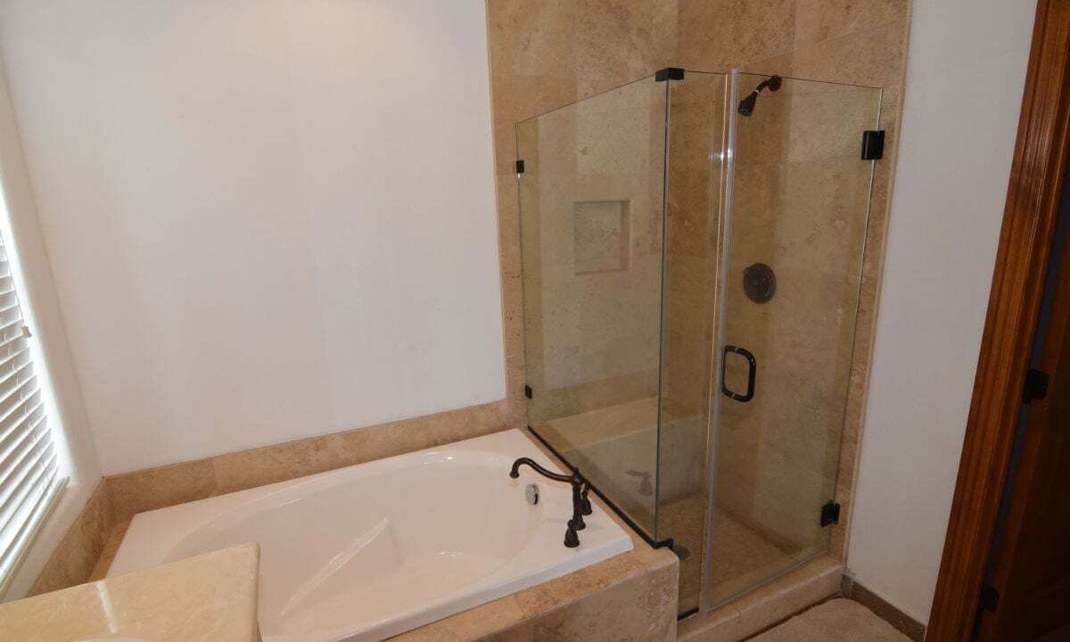 Photo of Bathroom in El Dorado Ranch
