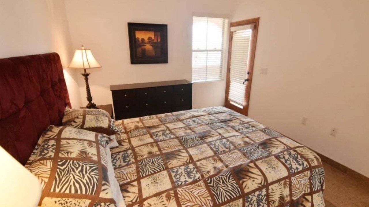 Photo of Bathroom in El Dorado Ranch