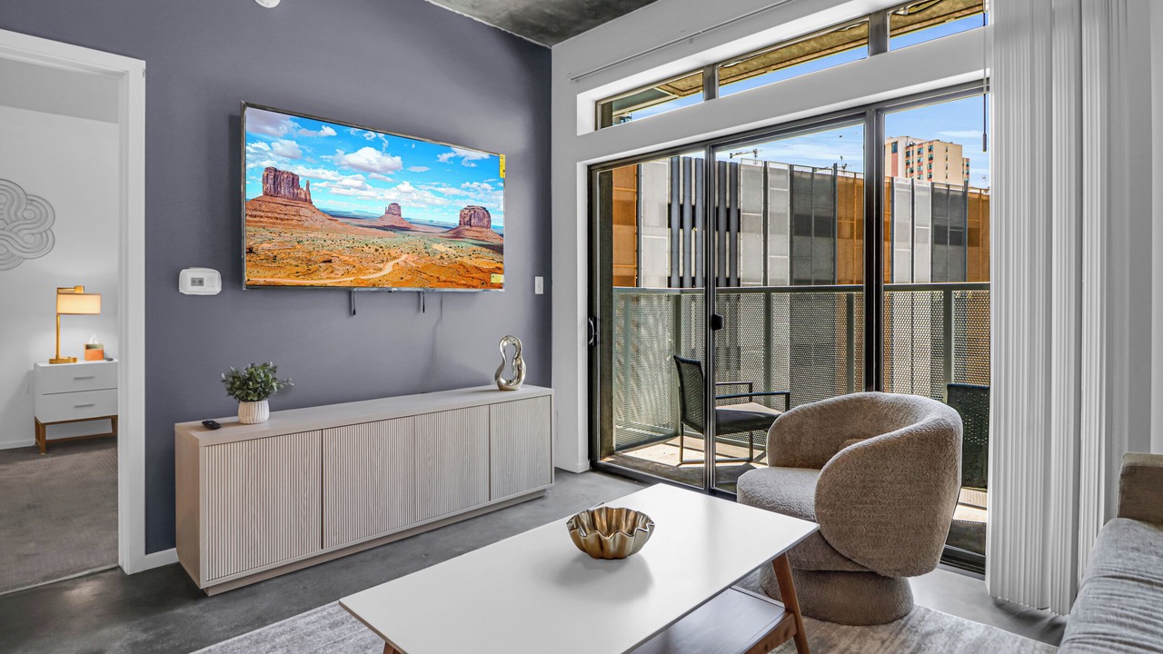 Photo of Livingroom in Evans Churchill