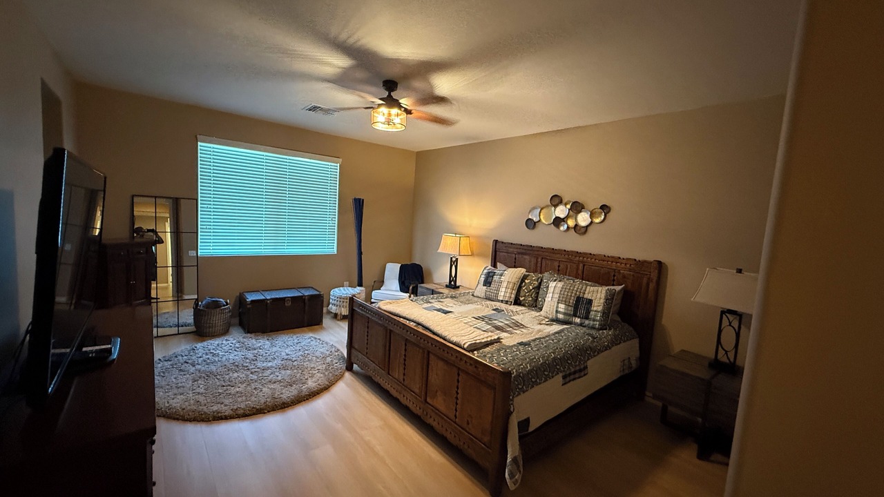 Photo of Bedroom in Dove Mountain