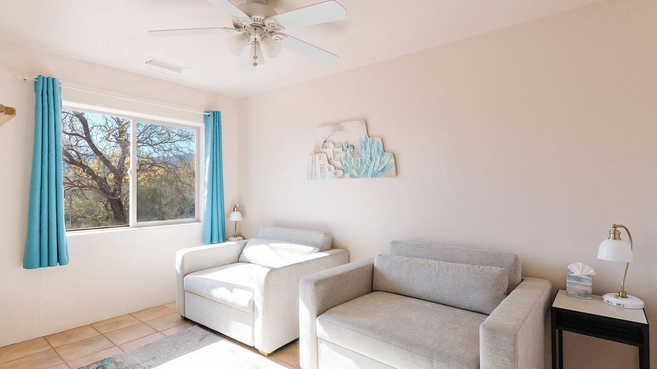 Photo of Livingroom in Cottonwood-Verde Village