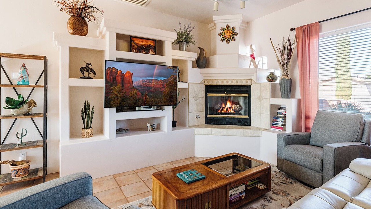 Photo of Livingroom in Cottonwood-Verde Village