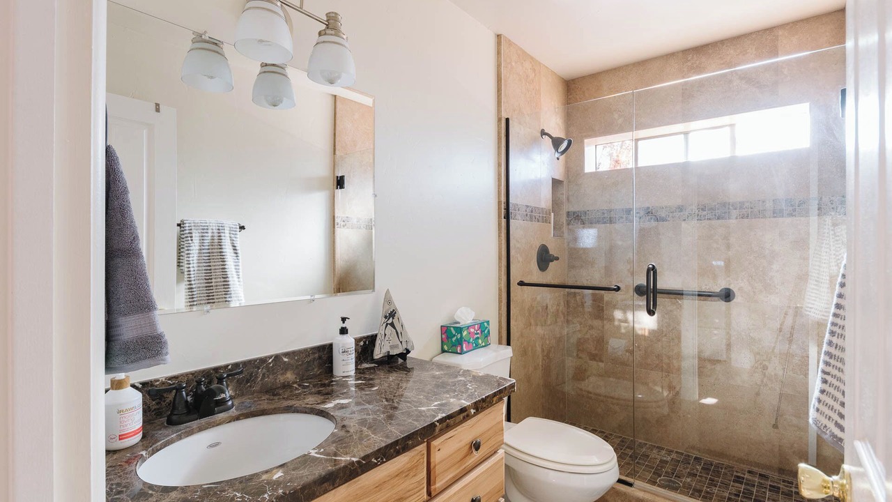 Photo of Bathroom in Cottonwood-Verde Village
