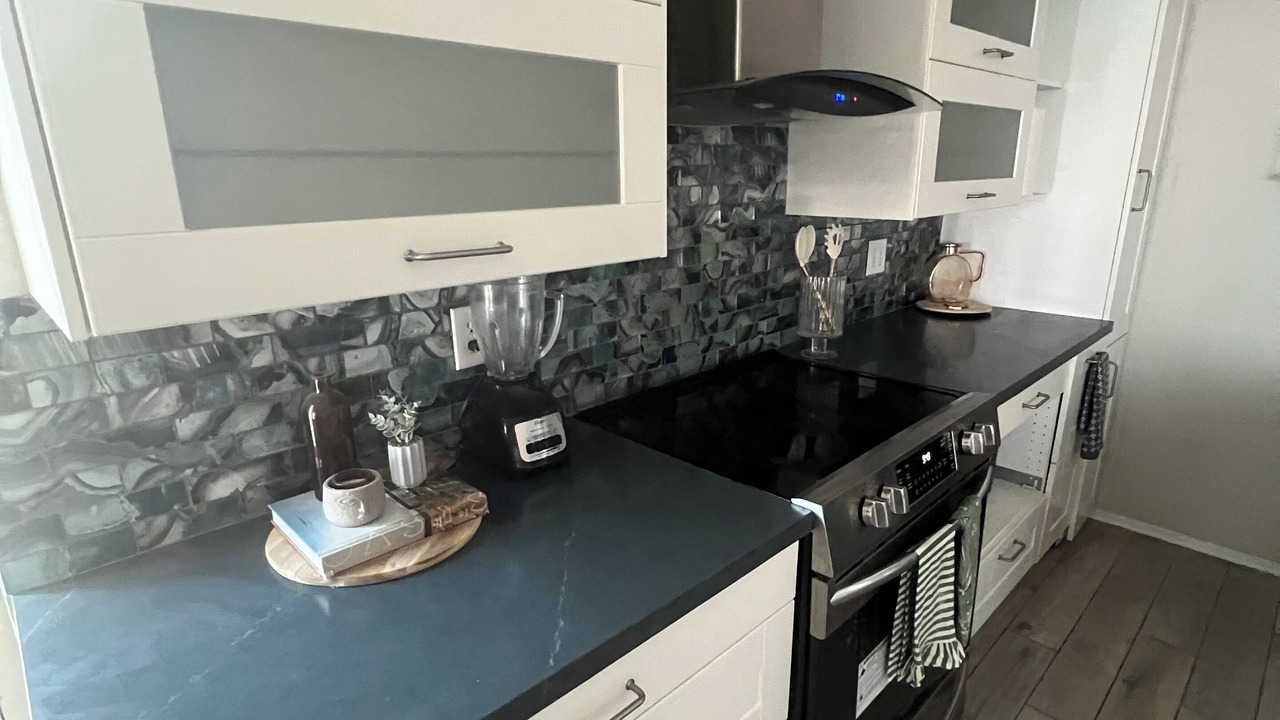 Photo of Kitchen in Scottsdale Estates Six