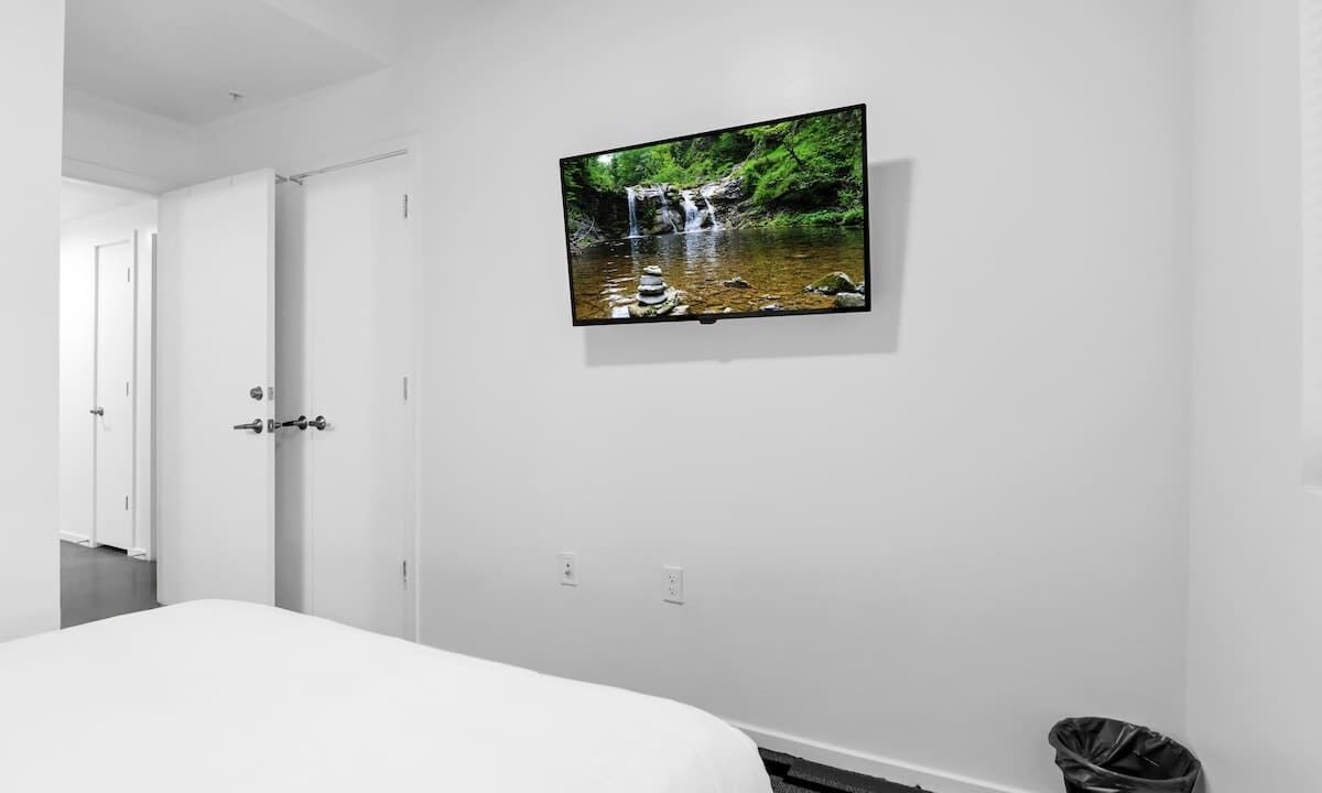 Photo of Bedroom in Evans Churchill
