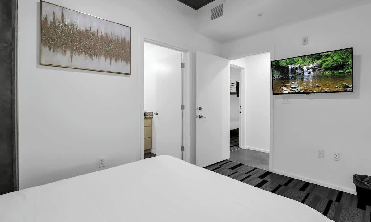Photo of Bedroom in Evans Churchill